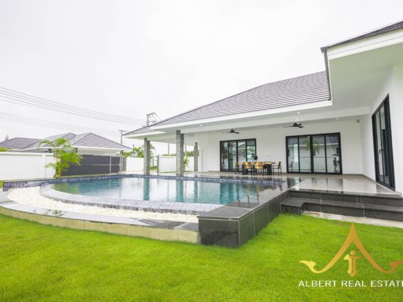 High Laan Villas 3-bedroom pool villa Hua Hin