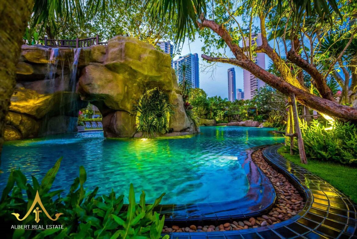 The Riviera Wongamat luxury residence