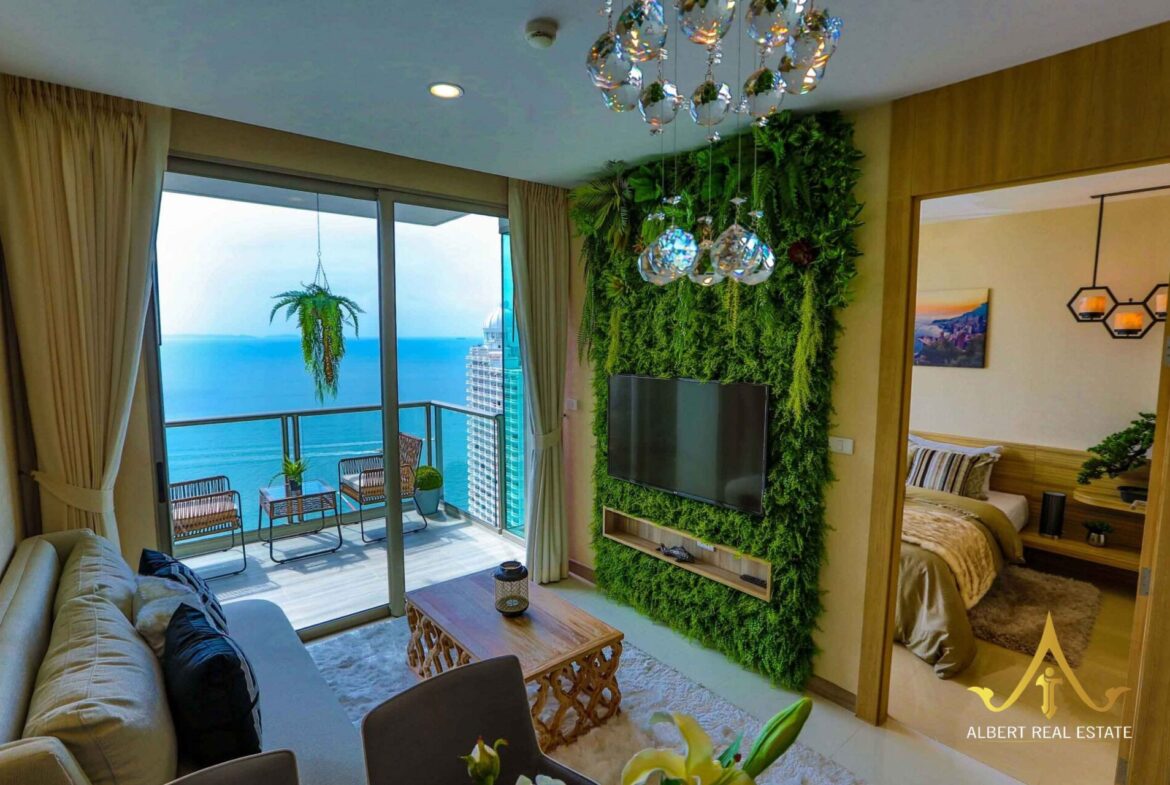 Luxury Wongamat condominium