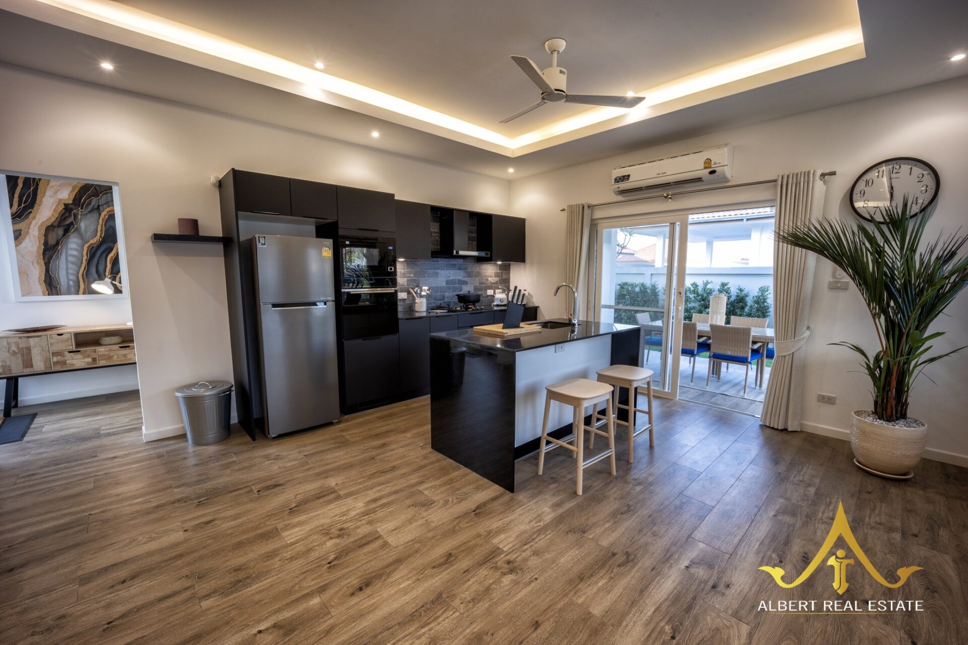Mali Bua luxury villa Thap Tai