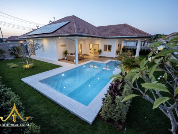 Mali Bua luxury pool villas Hua Hin