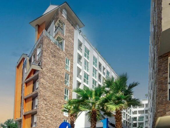D-ECO Wellness Centre Pattaya condominium