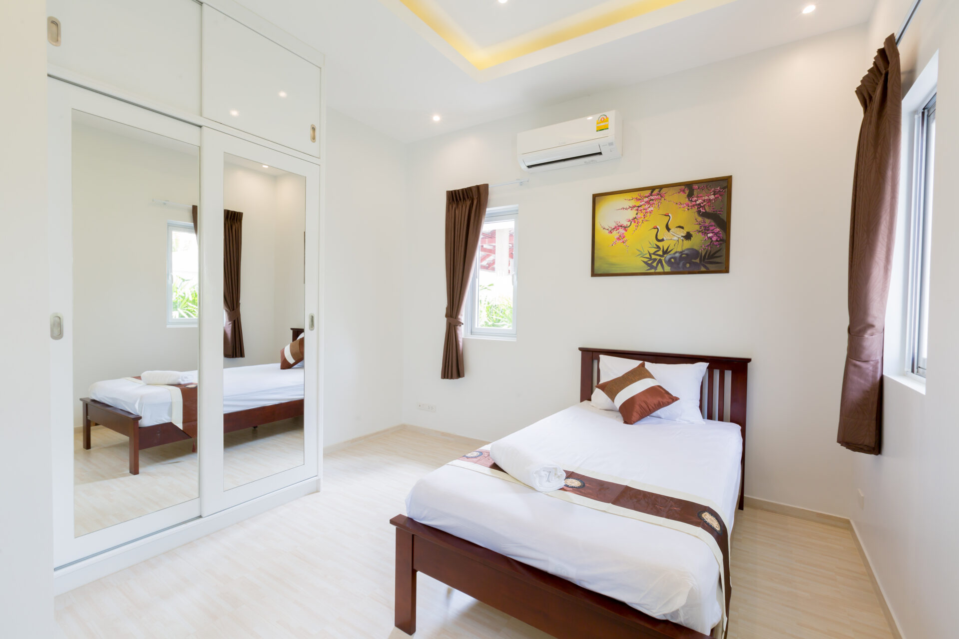 Fillmore Residences – AIT1003 Fillmore Residences villa and garden