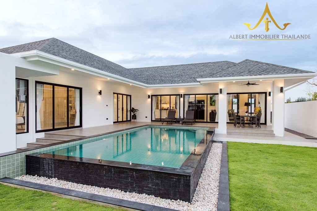 Divina Villas Hua Hin pool home