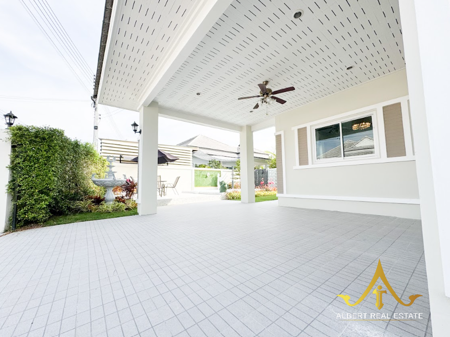 Baan Klang Muang 88 three bedroom villa
