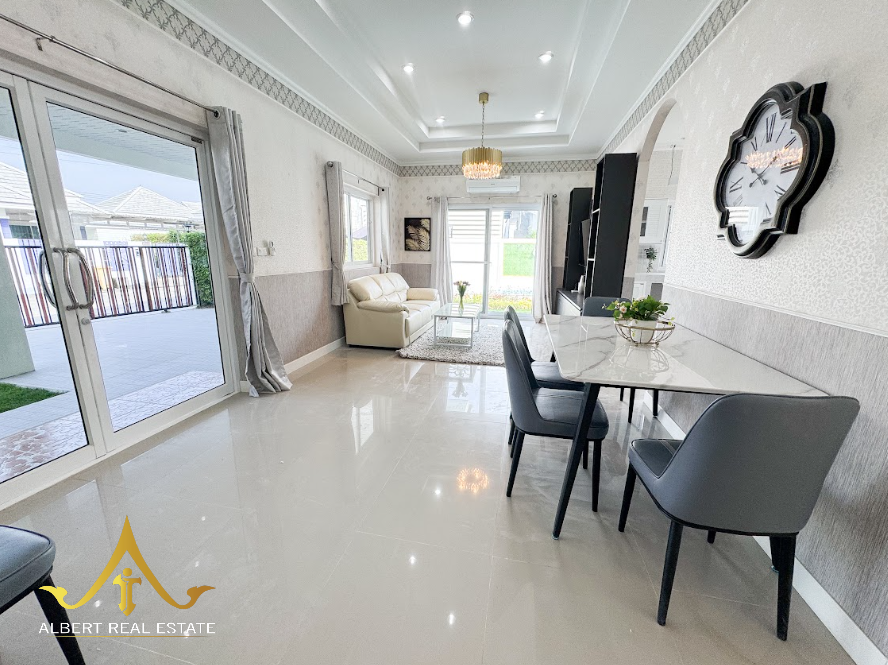 Baan Klang Muang 88 villa exterior