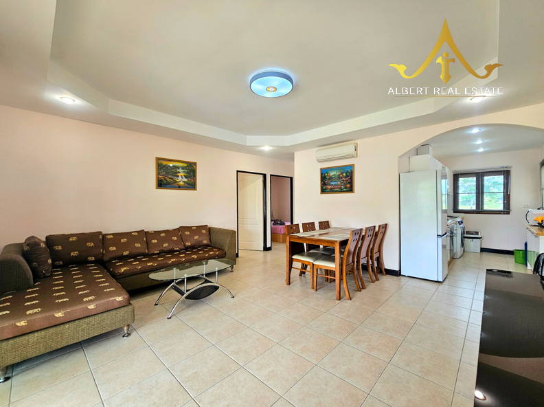 Hua Hin villa outdoor living area