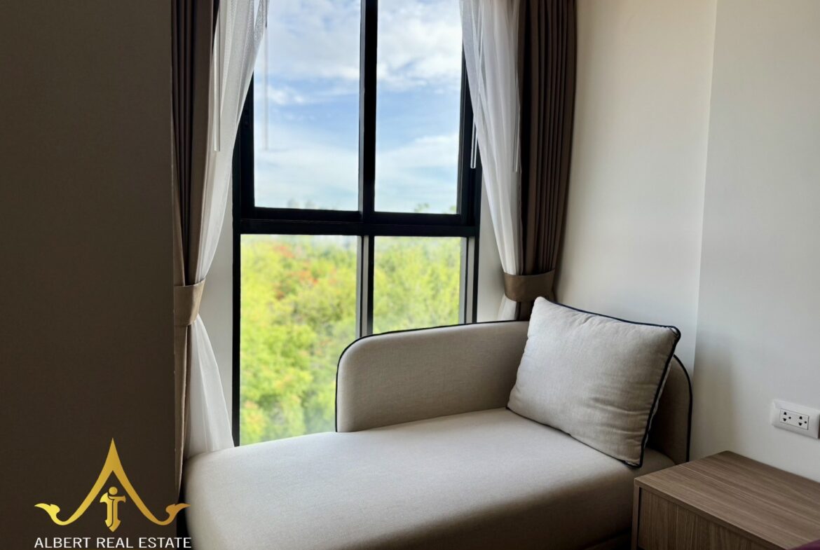 Modern one-bedroom sea-view condominium in Hua Hin – image 02