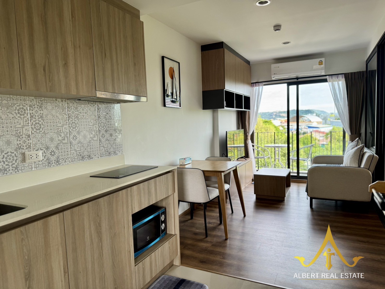 Modern one-bedroom sea-view condominium in Hua Hin – image 03