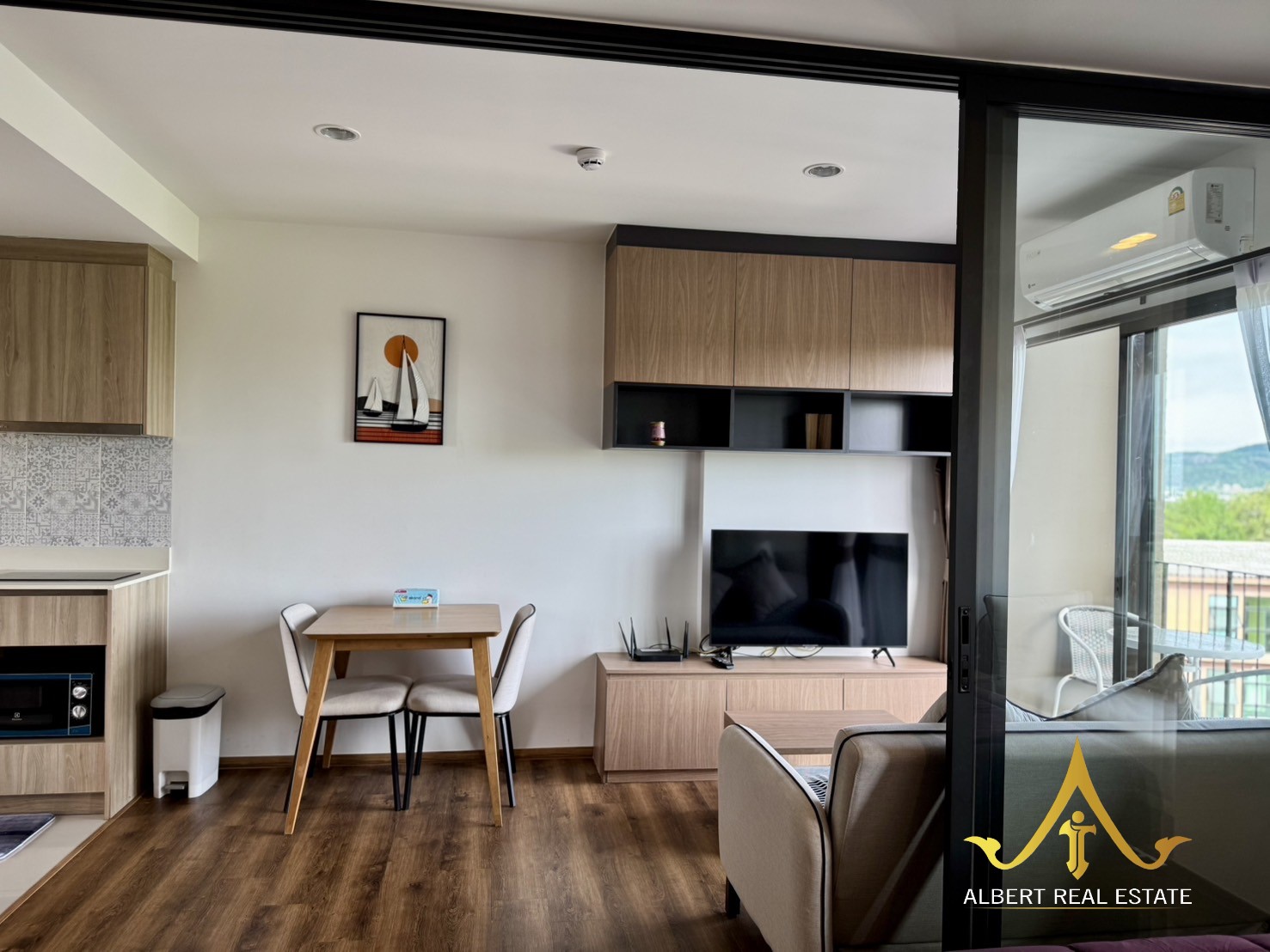 Modern one-bedroom sea-view condominium in Hua Hin – image 06