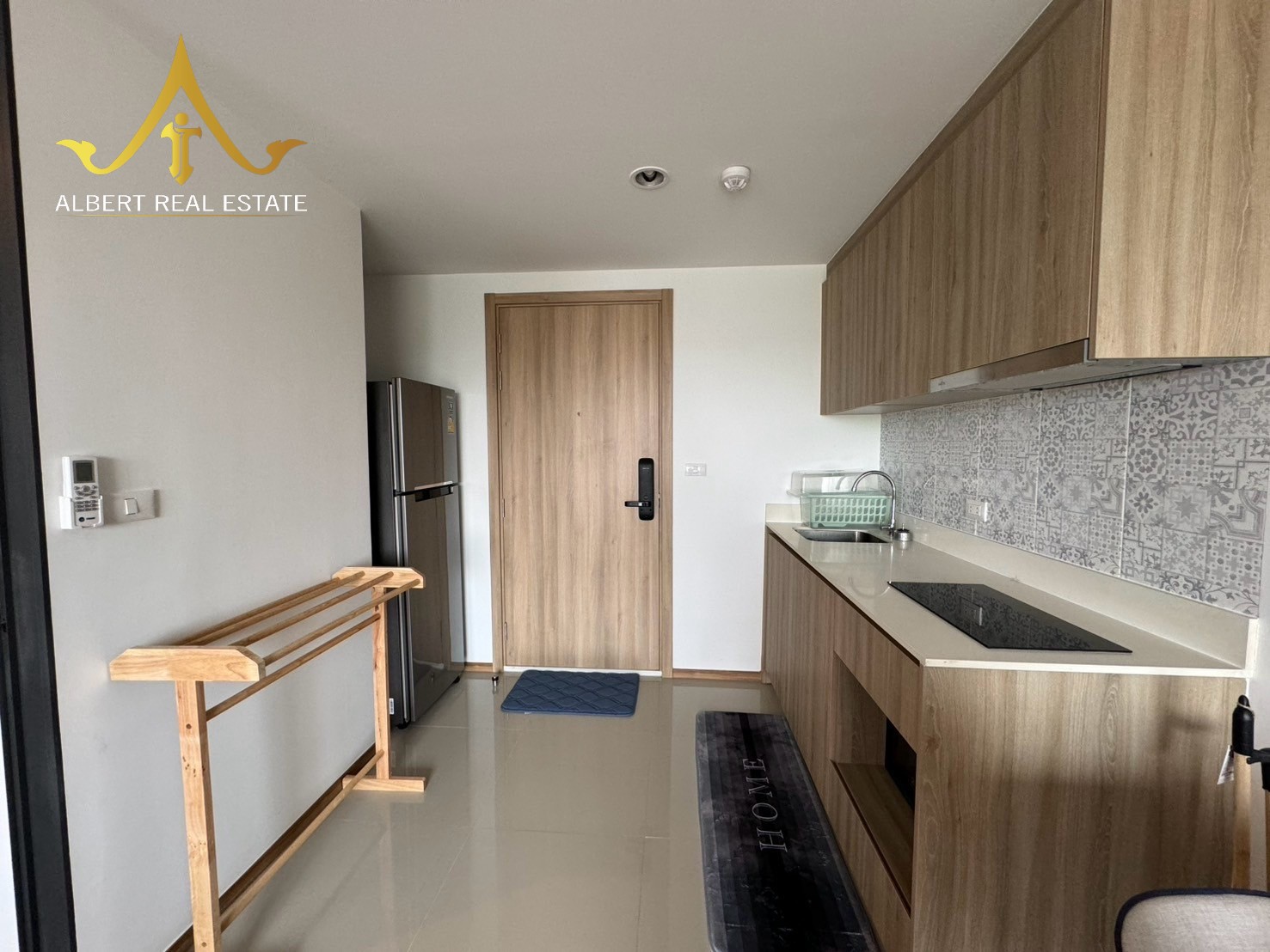 Modern one-bedroom sea-view condominium in Hua Hin – image 12