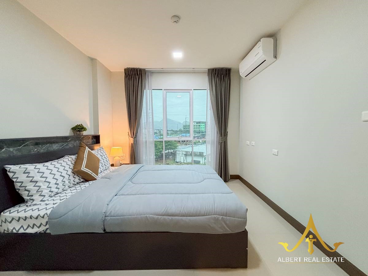 Modern furnished one-bedroom mountain-view condominium in Hua Hin – image 04
