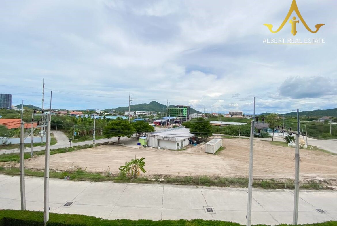 Modern furnished one-bedroom mountain-view condominium in Hua Hin – image 08