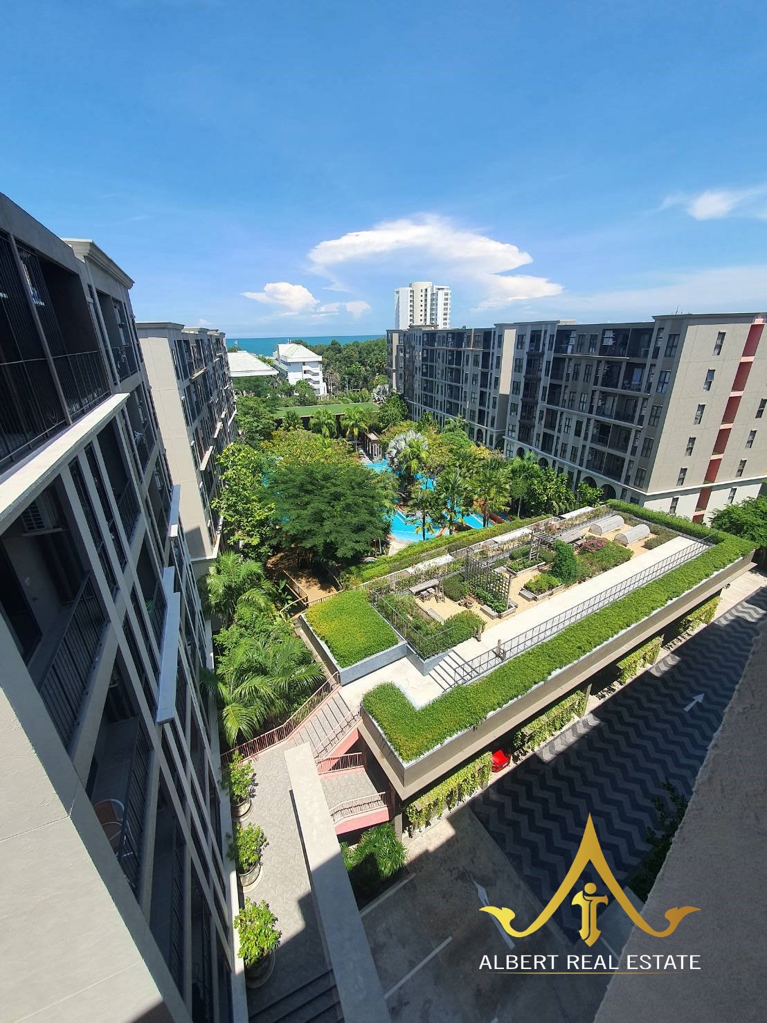 Modern one-bedroom condominium near the beach in Hua Hin – image 01