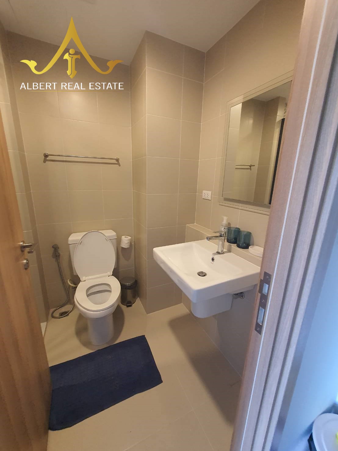 Modern one-bedroom condominium near the beach in Hua Hin – image 11