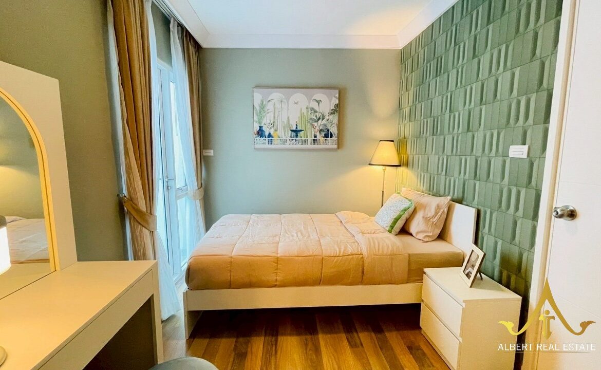 Spacious two-bedroom family condominium in Khao Takiab Hua Hin – image 09