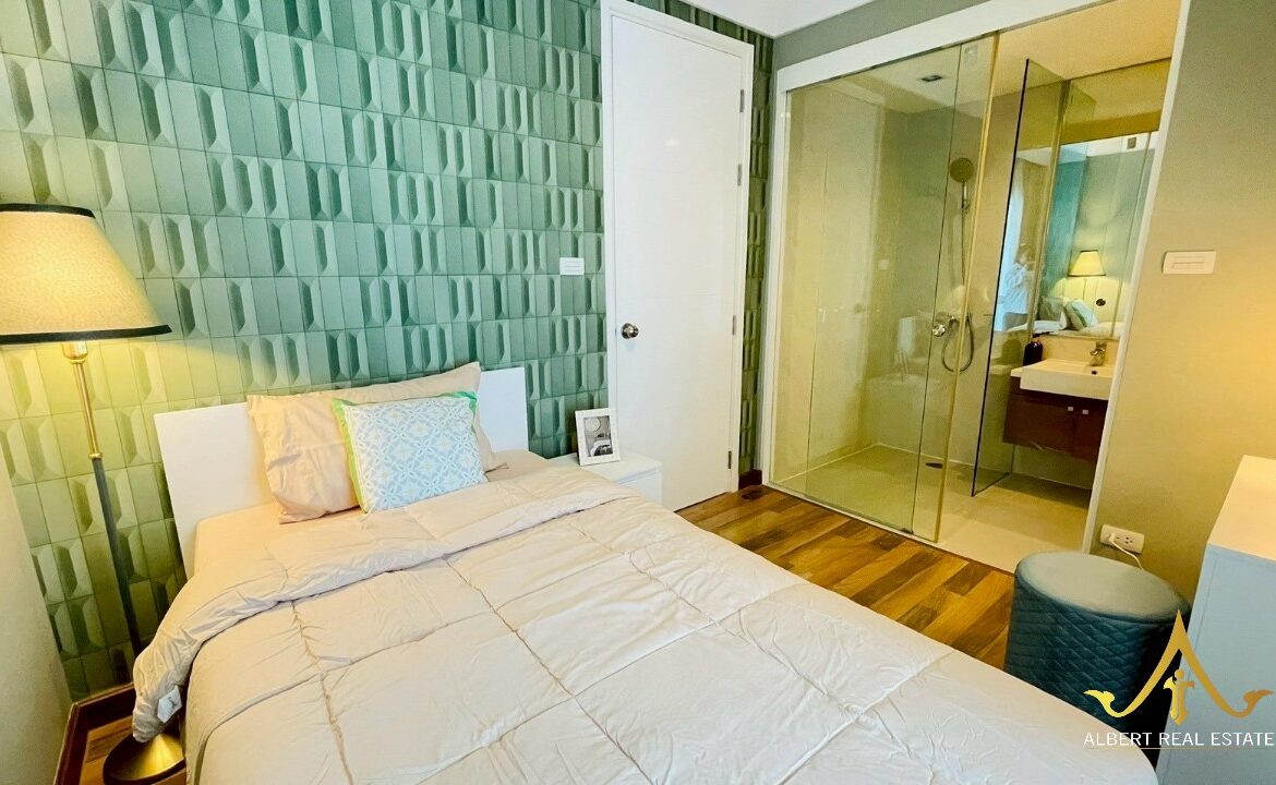 Spacious two-bedroom family condominium in Khao Takiab Hua Hin – image 10