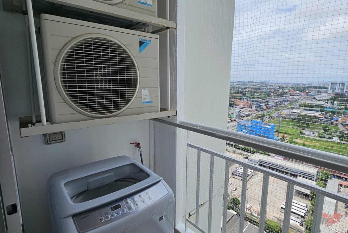 Renovated one-bedroom condominium in North Pattaya – image 12