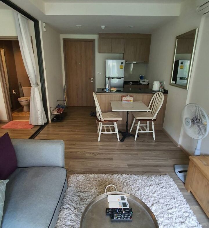 Furnished one-bedroom pool-view condominium in Cha-Am – image 06