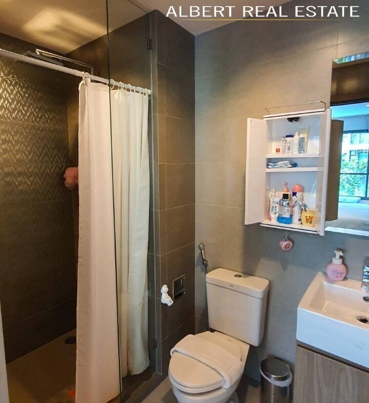 Furnished one-bedroom pool-view condominium in Cha-Am – image 17