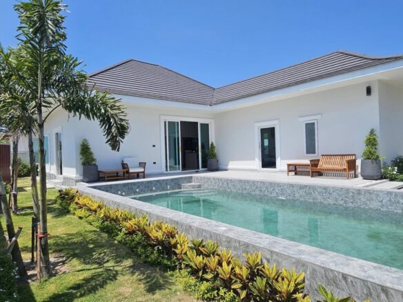 The Pyne Plus Hua Hin – 3-Bedroom Private Pool Villas