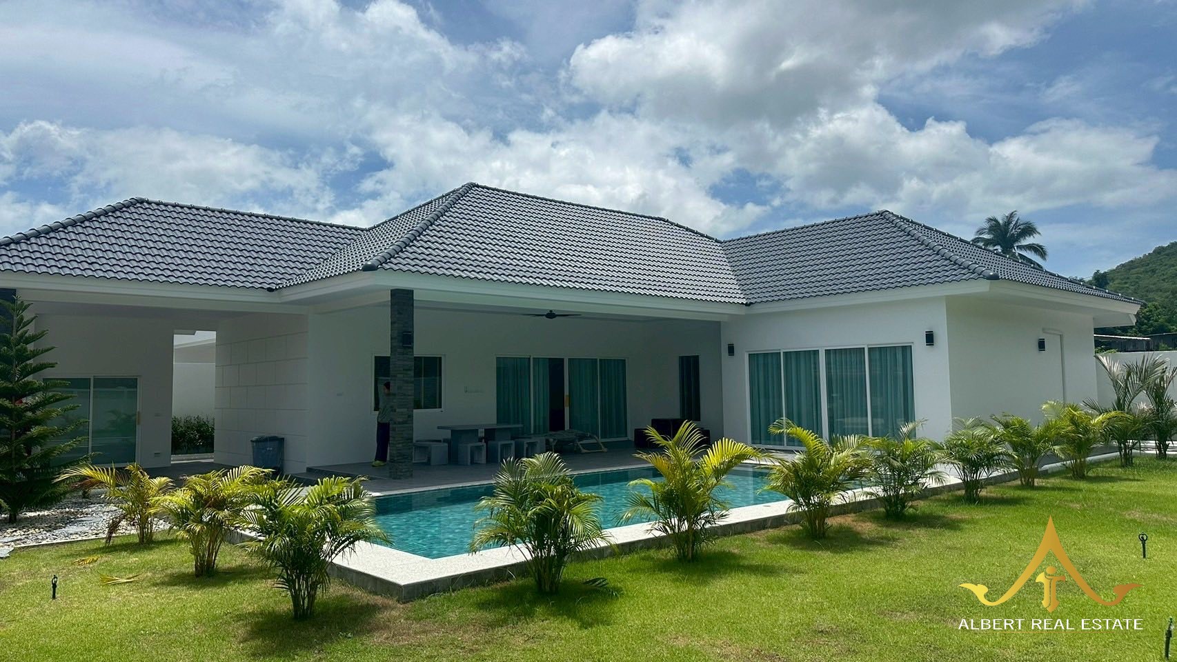 aithrh10593 01 The Phudara 9 Hua Hin – 3-Bedroom Mountain-View Pool Villa