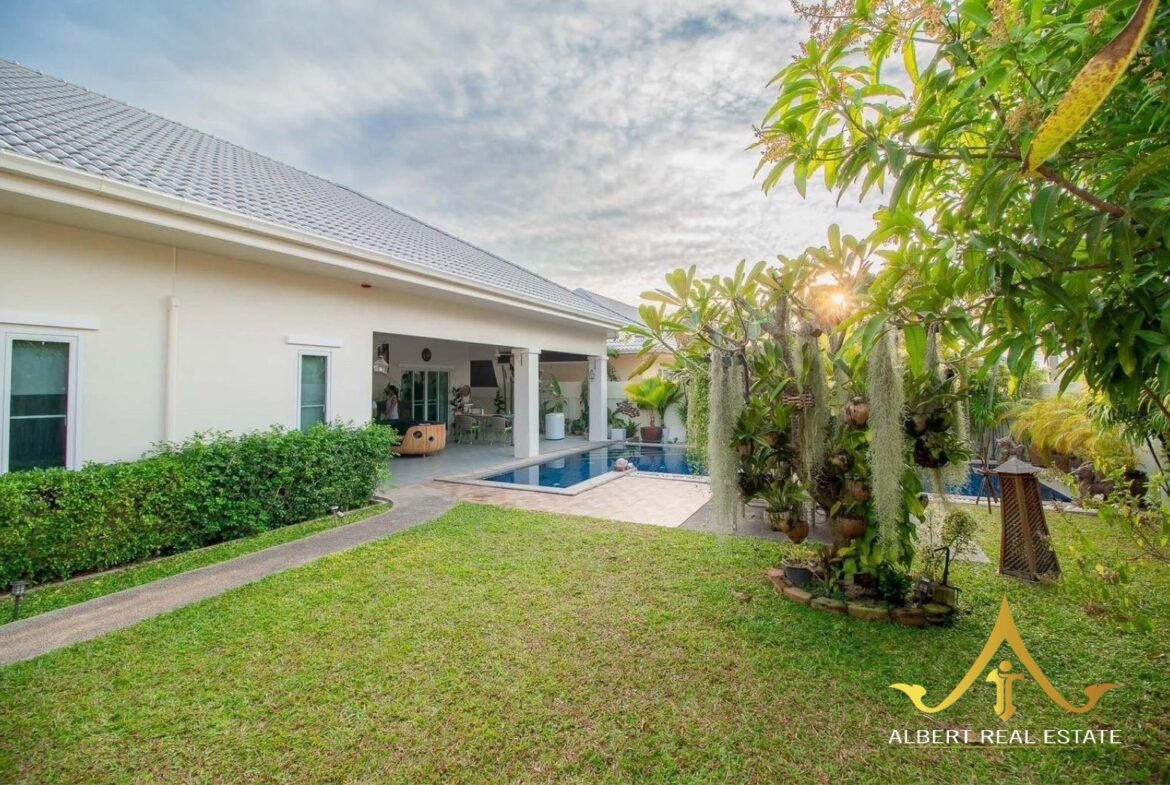 Gold A / Avenue 88 Gold – 4-Bedroom Corner Pool Villa in Hua Hin