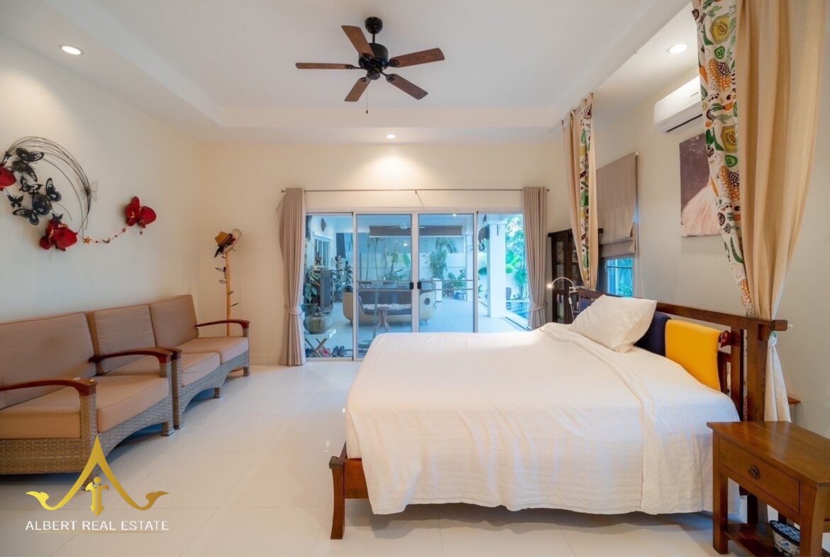 Gold A / Avenue 88 Gold – 4-Bedroom Corner Pool Villa in Hua Hin