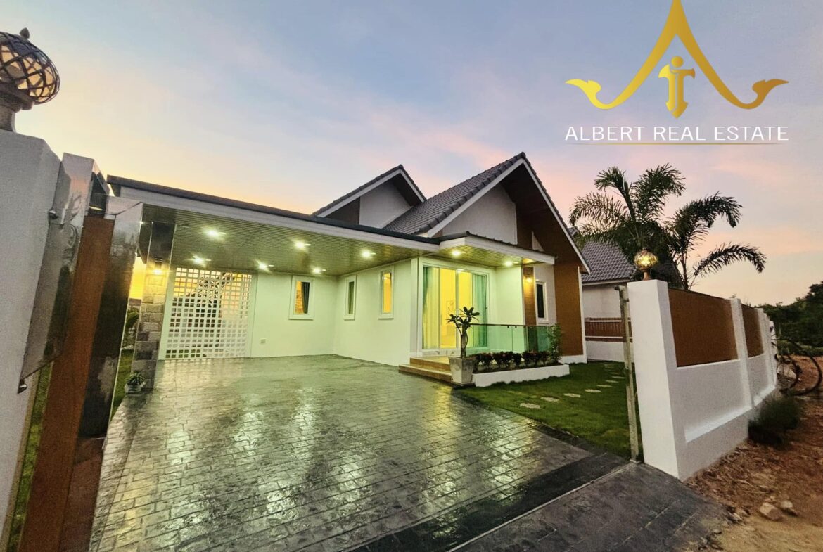 Azure Laya Villas at Baan Padyen Village near Hua Hin – Photo 18
