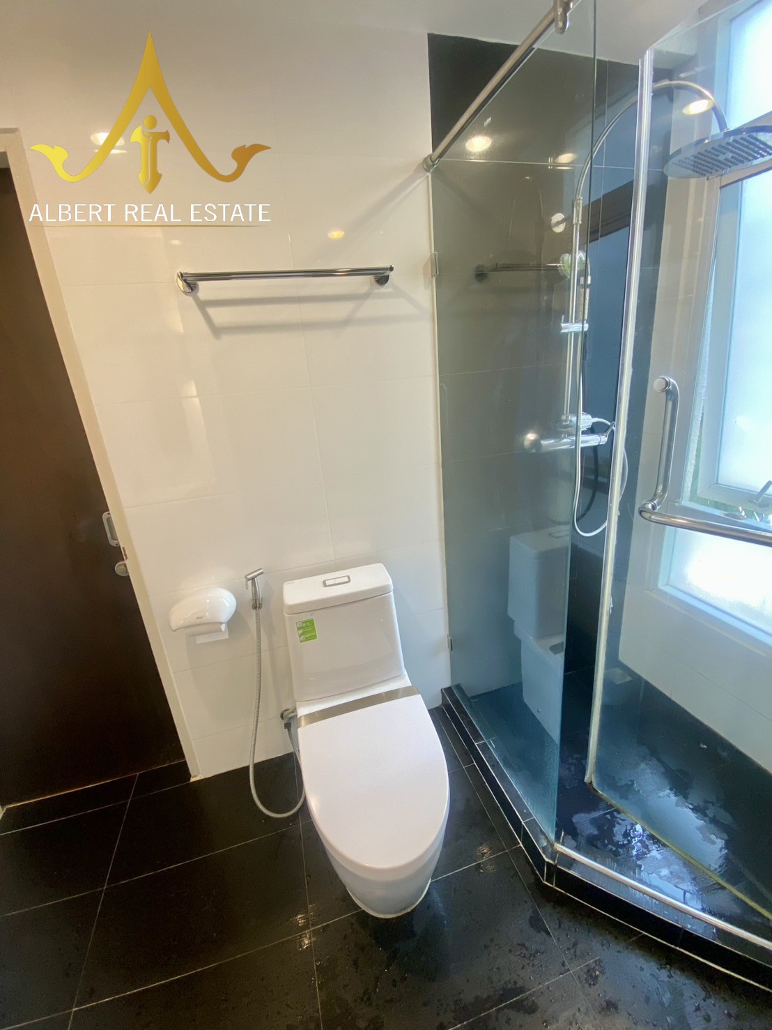 Baan Siri Yen Akat residential property