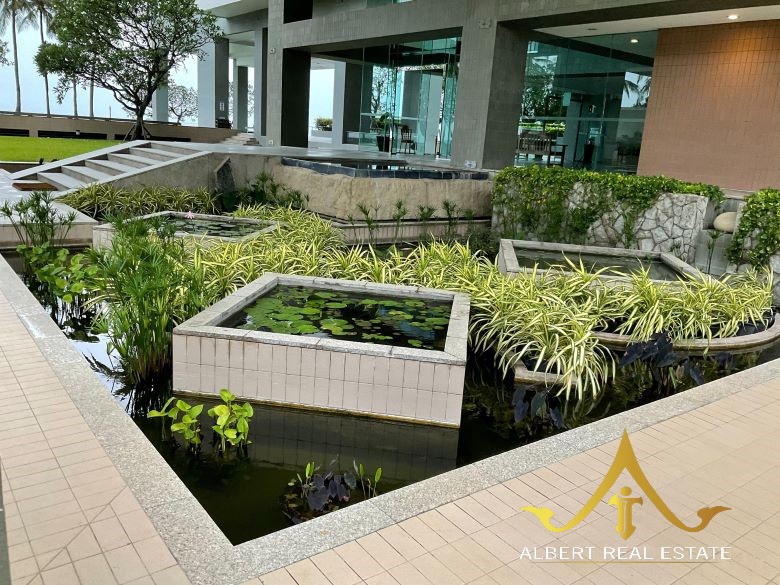 Beachfront condominium in Hua Hin