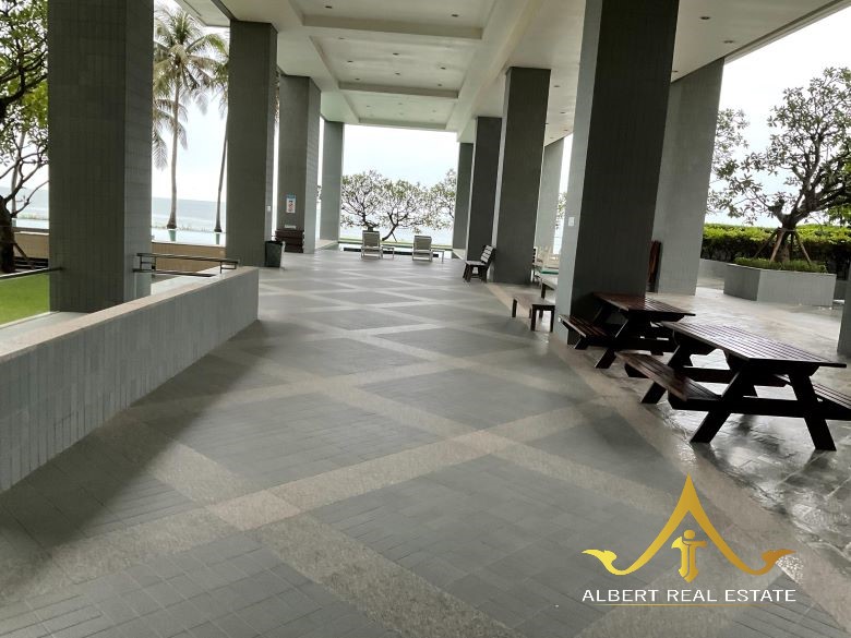 Beachfront condominium in Hua Hin