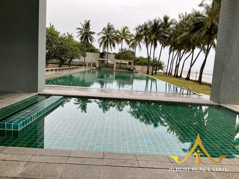 Beachfront condominium in Hua Hin