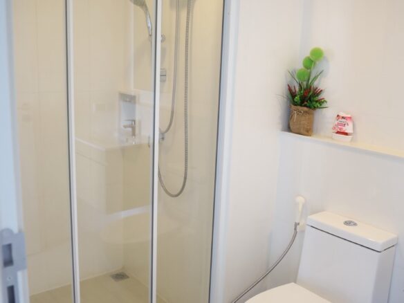 Blue Diamond Cha Am furnished one-bedroom condominium – Photo 1