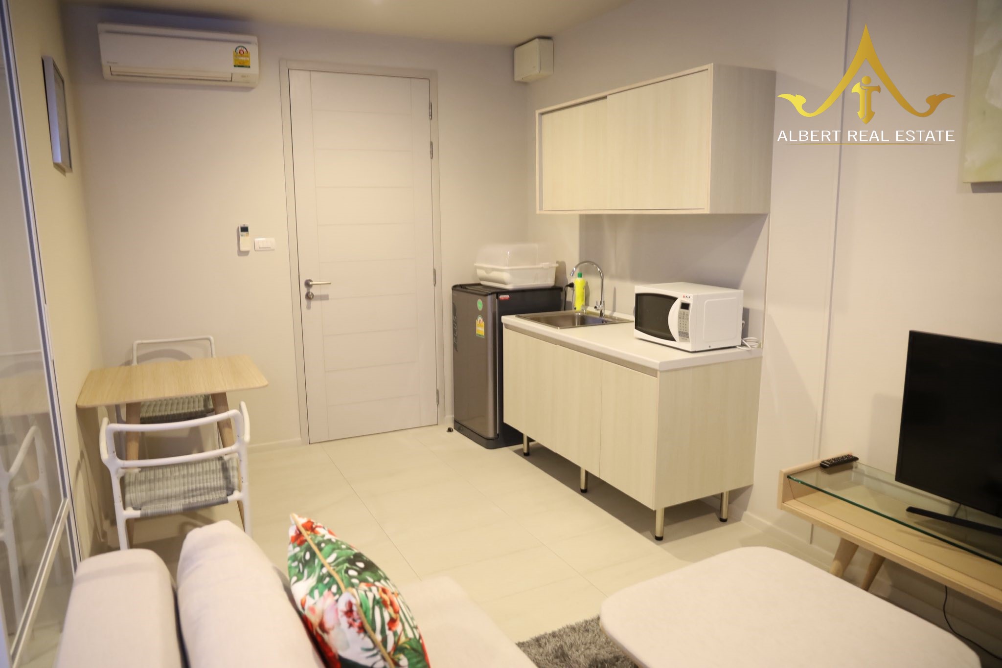 Blue Diamond Cha Am furnished one-bedroom condominium – Photo 2