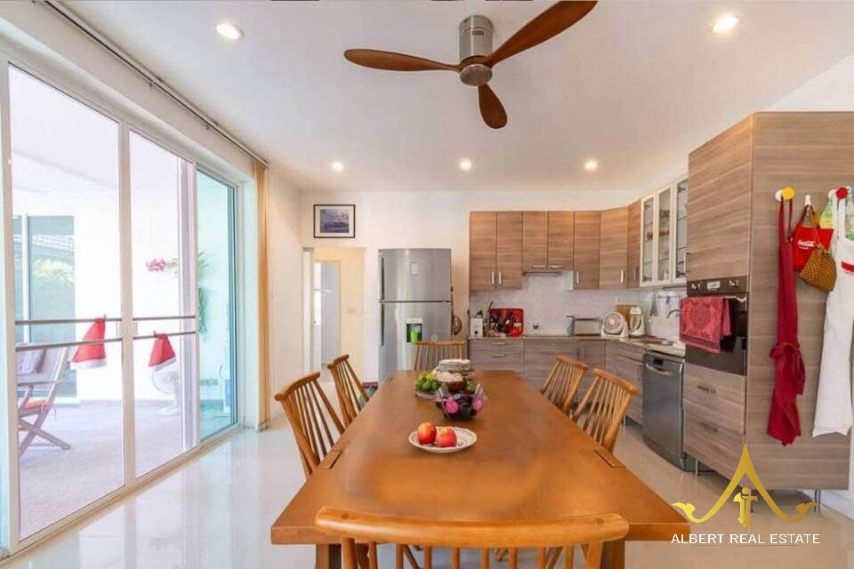 Furnished 3-bedroom pool villa at Kae Wan San in central Hua Hin – Photo 7