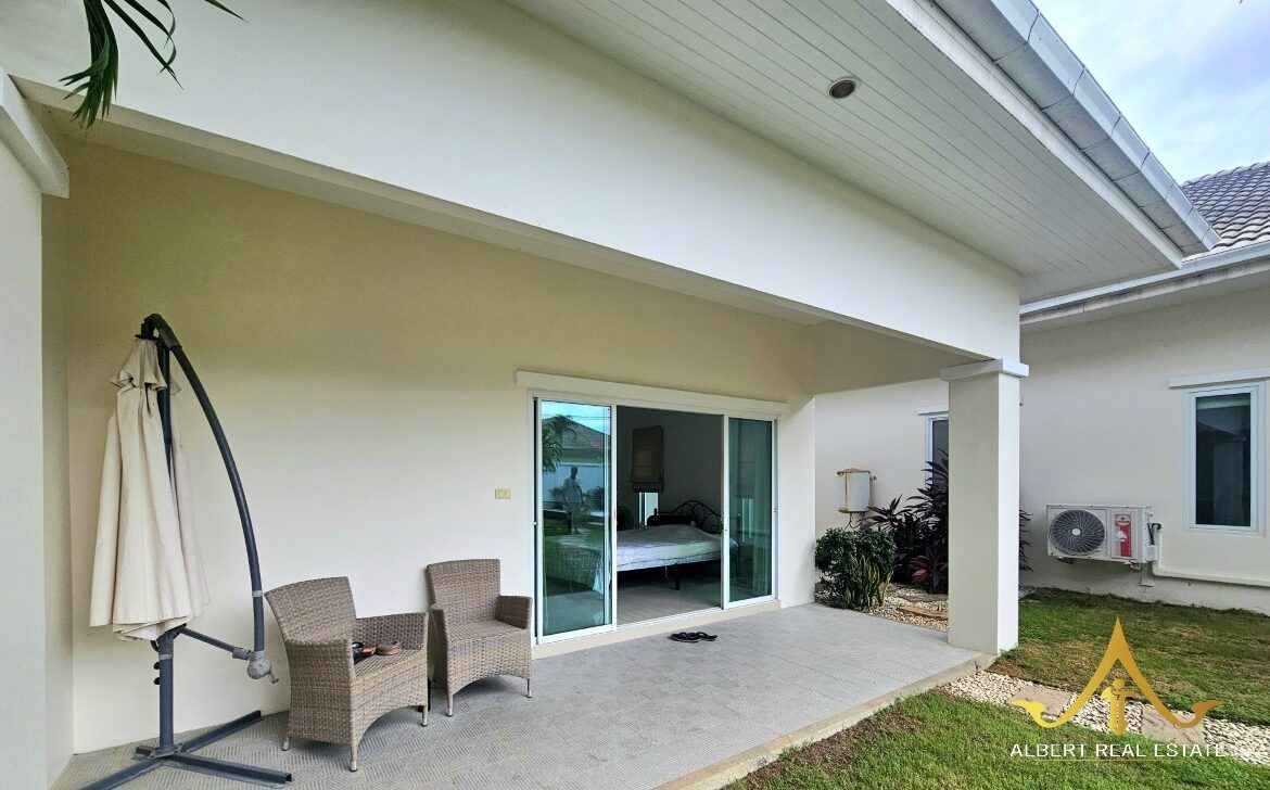 Loora Villa pool villa in Soi 88, Thap Tai, Hua Hin – Photo 2