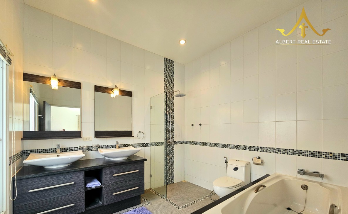 Loora Villa pool villa in Soi 88, Thap Tai, Hua Hin – Photo 6