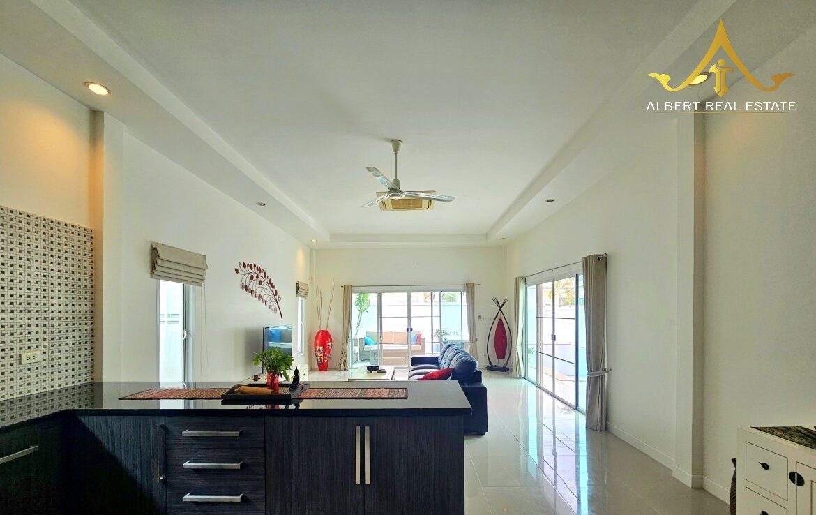 Loora Villa pool villa in Soi 88, Thap Tai, Hua Hin – Photo 9