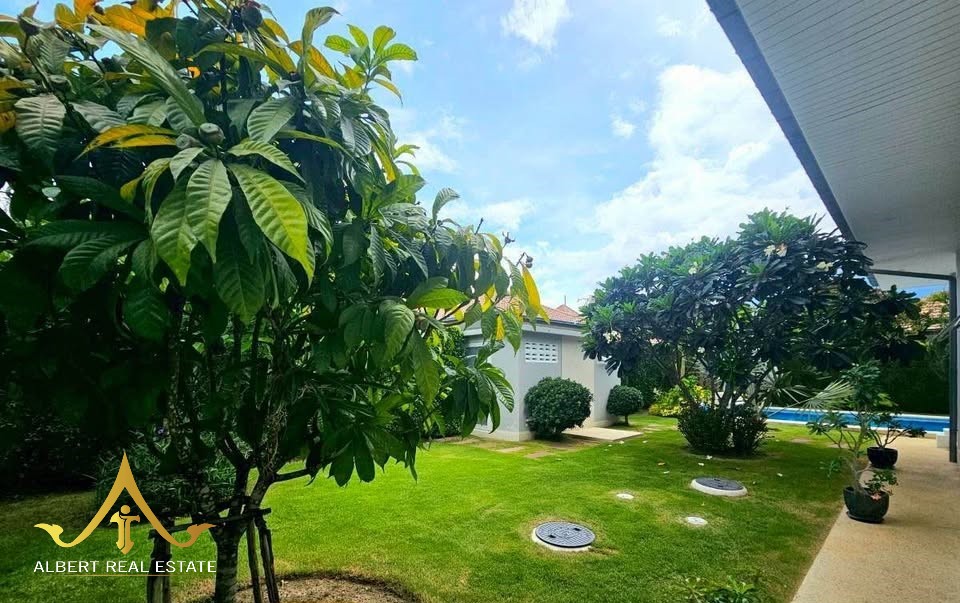 Mali Prestige Santi Pearl Pool Villa in Hua Hin – Photo 5