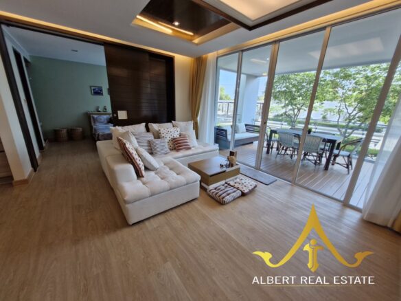 Renovated 2-bedroom condo at Ocas Hua Hin