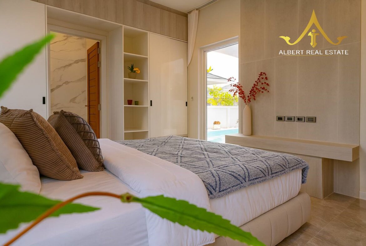 Santi Grove Hua Hin furnished three-bedroom pool villa – Photo 10