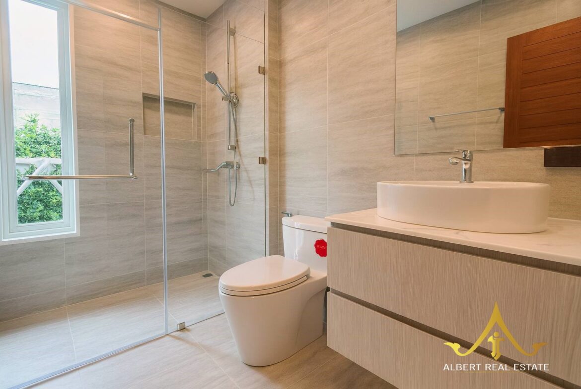 Santi Grove Hua Hin furnished three-bedroom pool villa – Photo 18