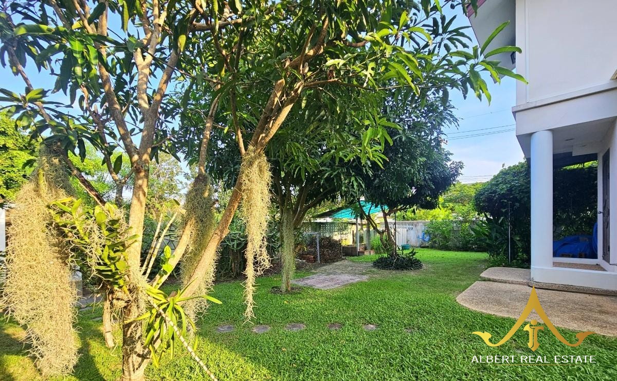 4-bedroom pool villa in Thap Tai, Hua Hin – Photo 2