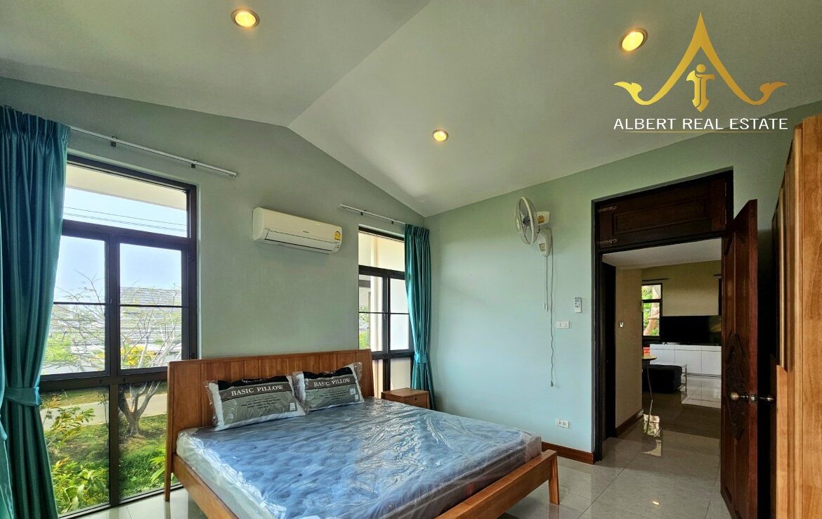4-bedroom pool villa in Thap Tai, Hua Hin – Photo 10