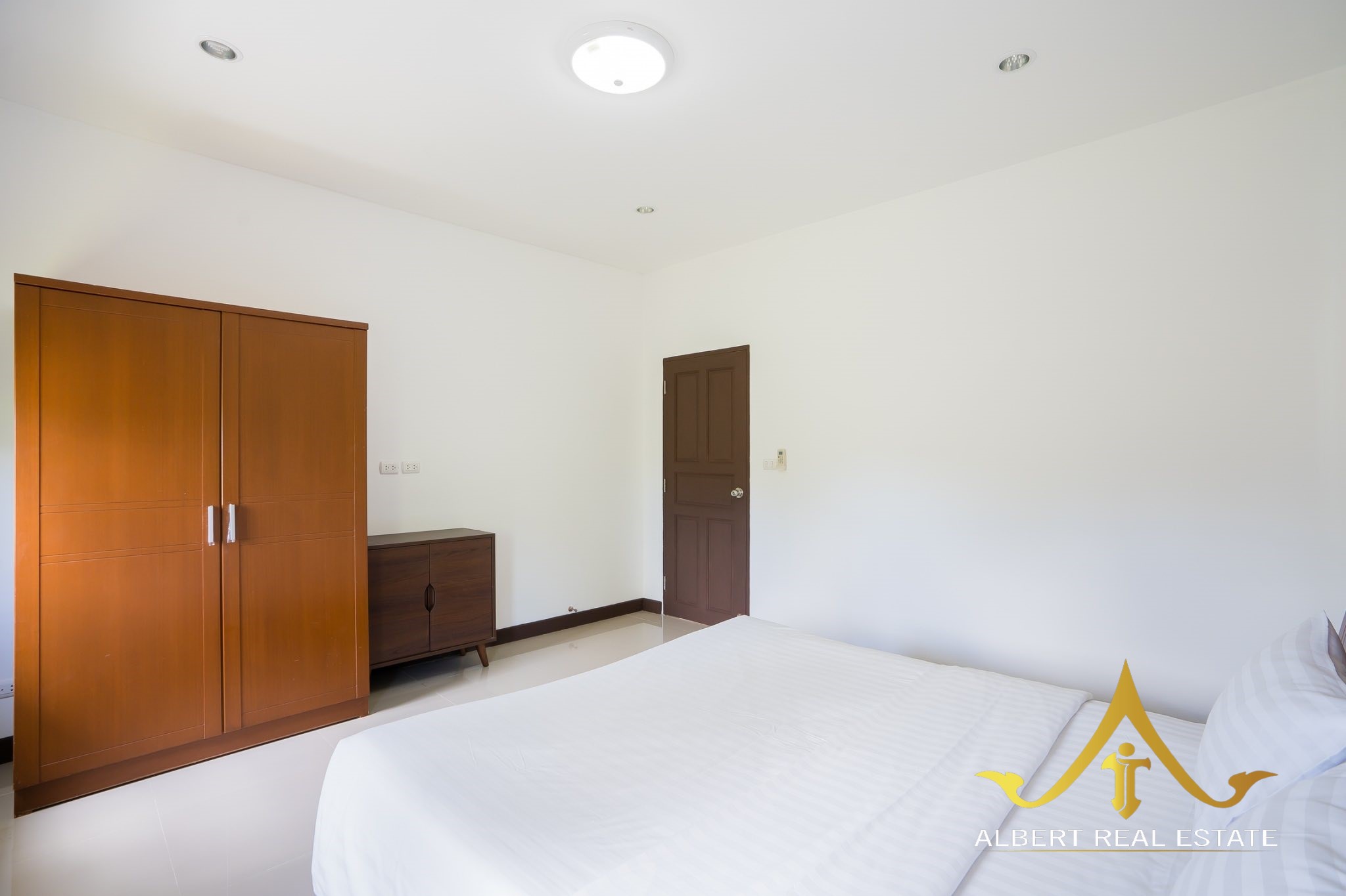 Renovated 2-bedroom pool villa at Sukhā Heritage Villas in Nong Khon, Hua Hin – Photo 2
