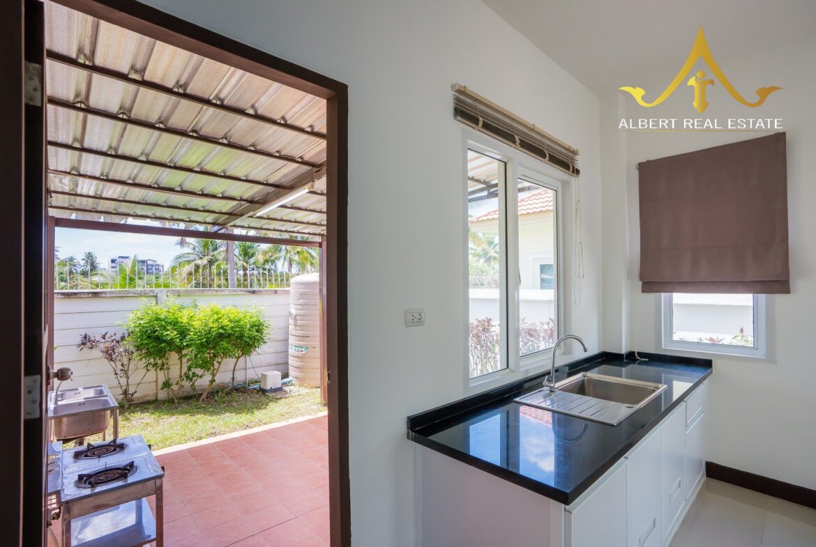 Renovated 2-bedroom pool villa at Sukhā Heritage Villas in Nong Khon, Hua Hin – Photo 4