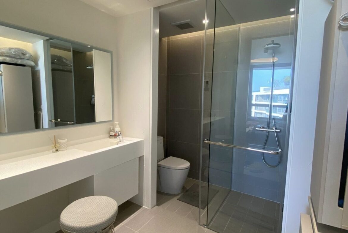 Veranda Residence beachfront residence