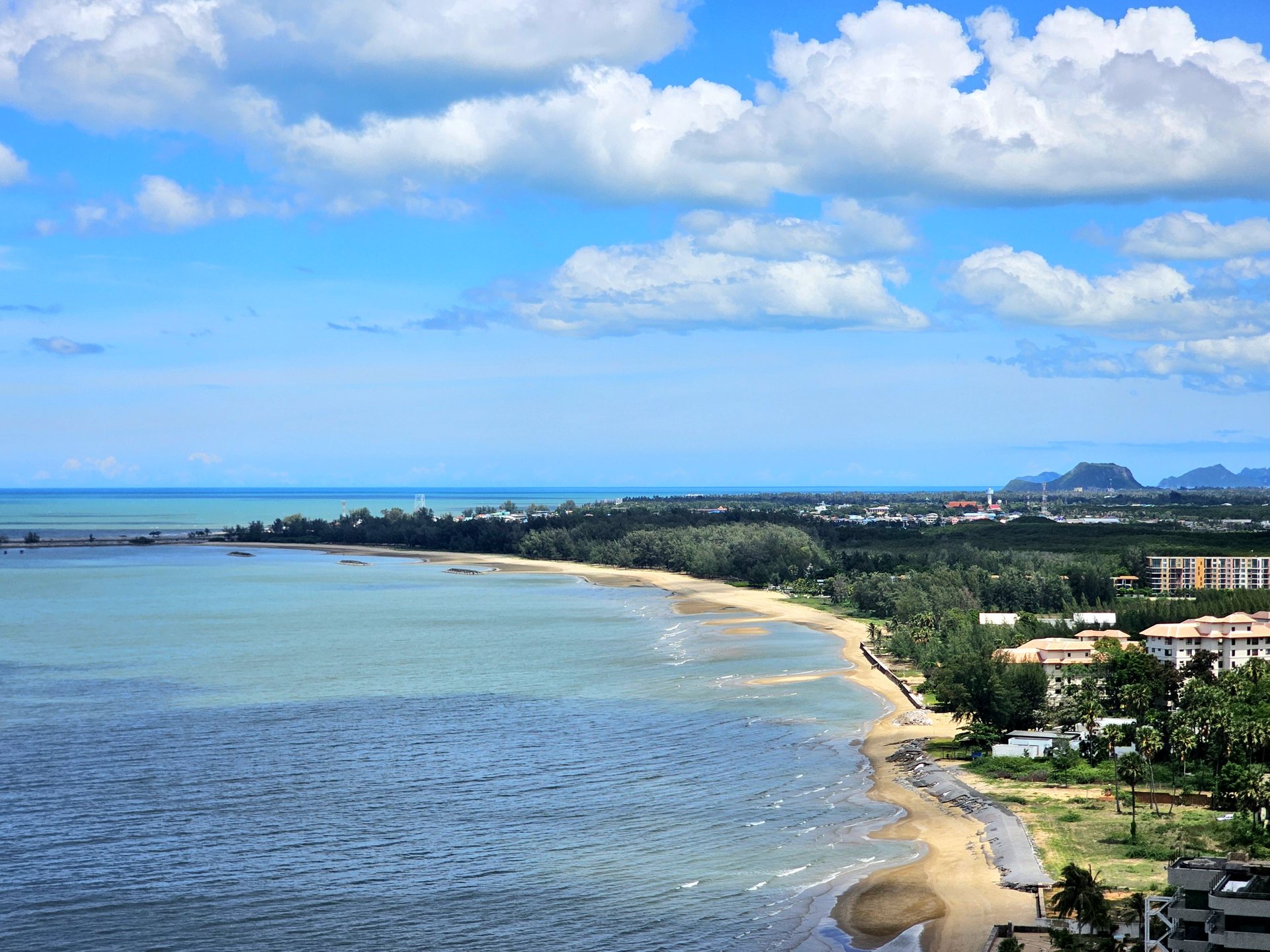 Optimized property photo of the 3-bedroom condo at Milford Paradise, Khao Tao, Hua Hin