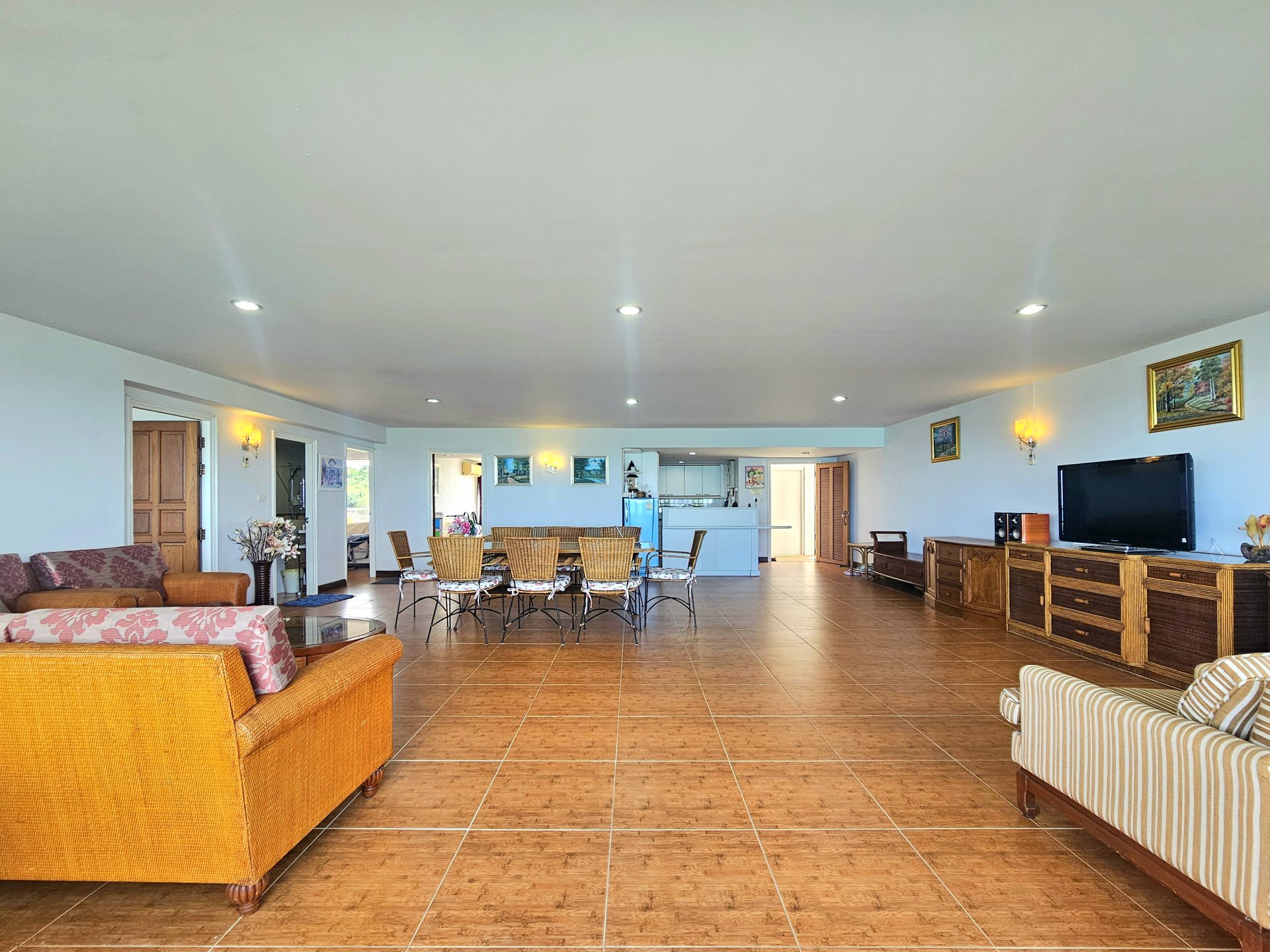 Optimized property photo of the 3-bedroom condo at Milford Paradise, Khao Tao, Hua Hin